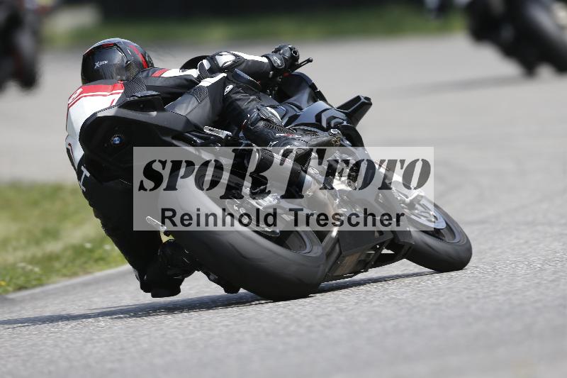 /24 08.06.2025 TZ Motorsport ADR/Gruppe gelb/backside
